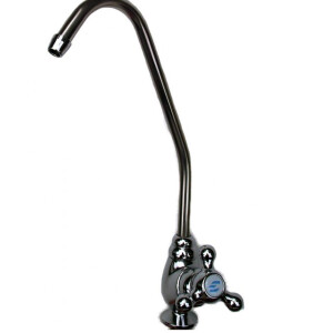 Polished chrome drinking water filter tap